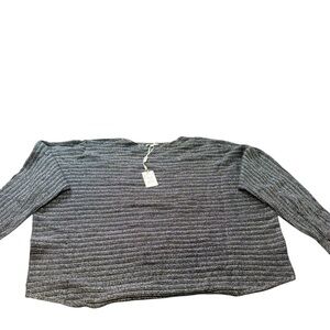 Elegant Charcoal Women's Crew Neck Sweater